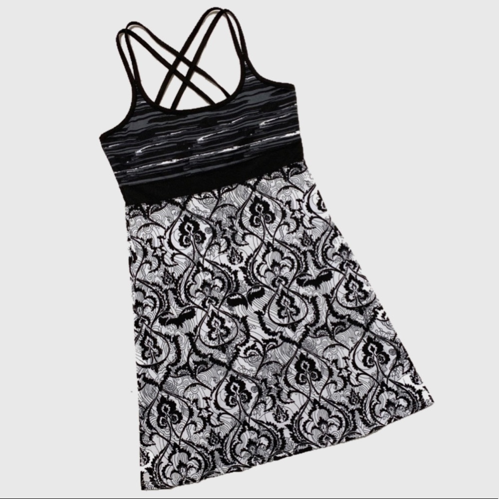 Lola by AFG Black & White Athleisure Dress sz S